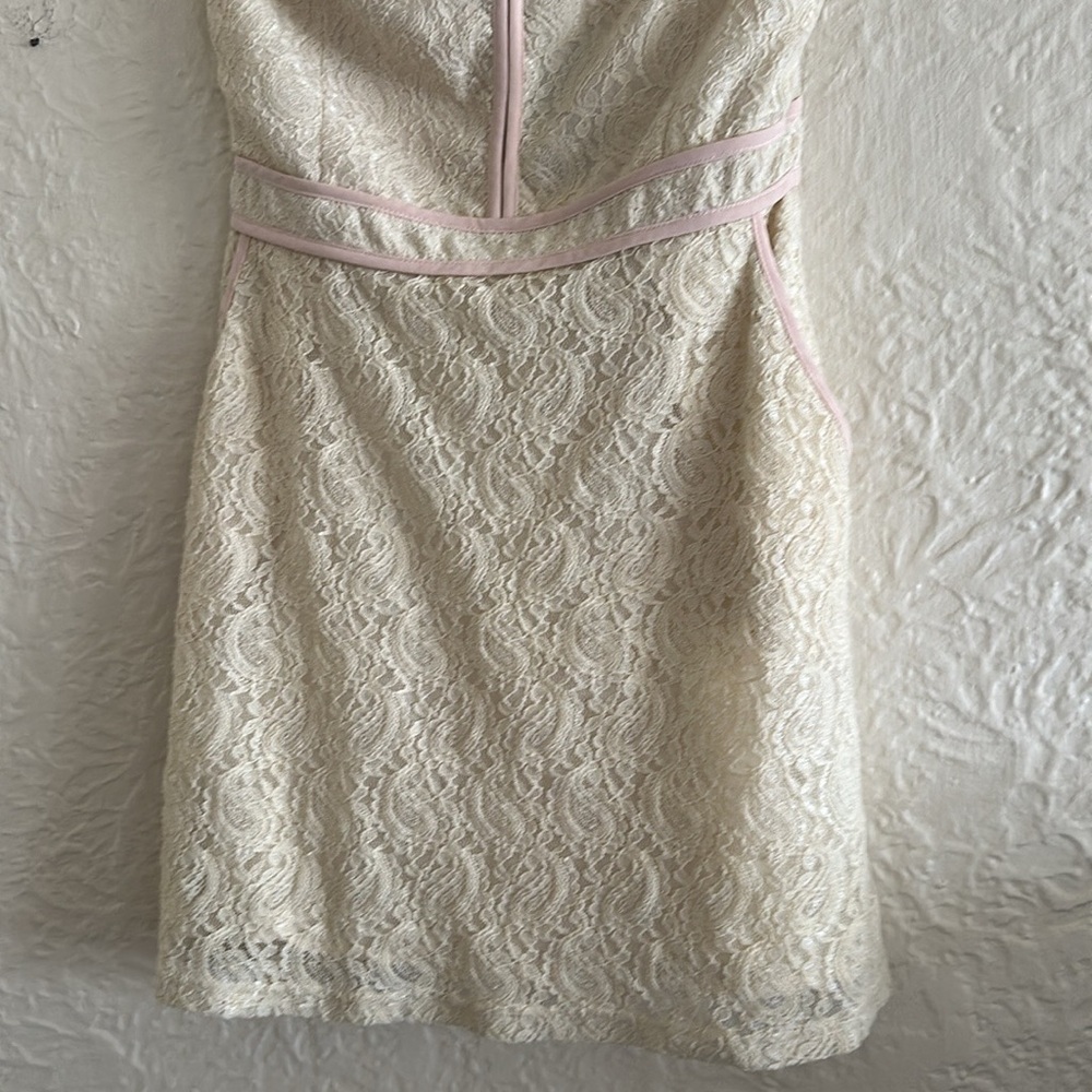 Urban Outfitters Pins and Needles Cream Lace Strapless Mini Dress Tumblr NWT - Picture 3 of 7
